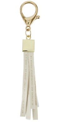 195002070677 Be Strong And Courageous Keychain