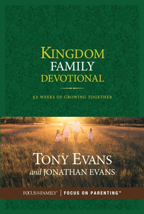 9781589978553 Kingdom Family Devotional